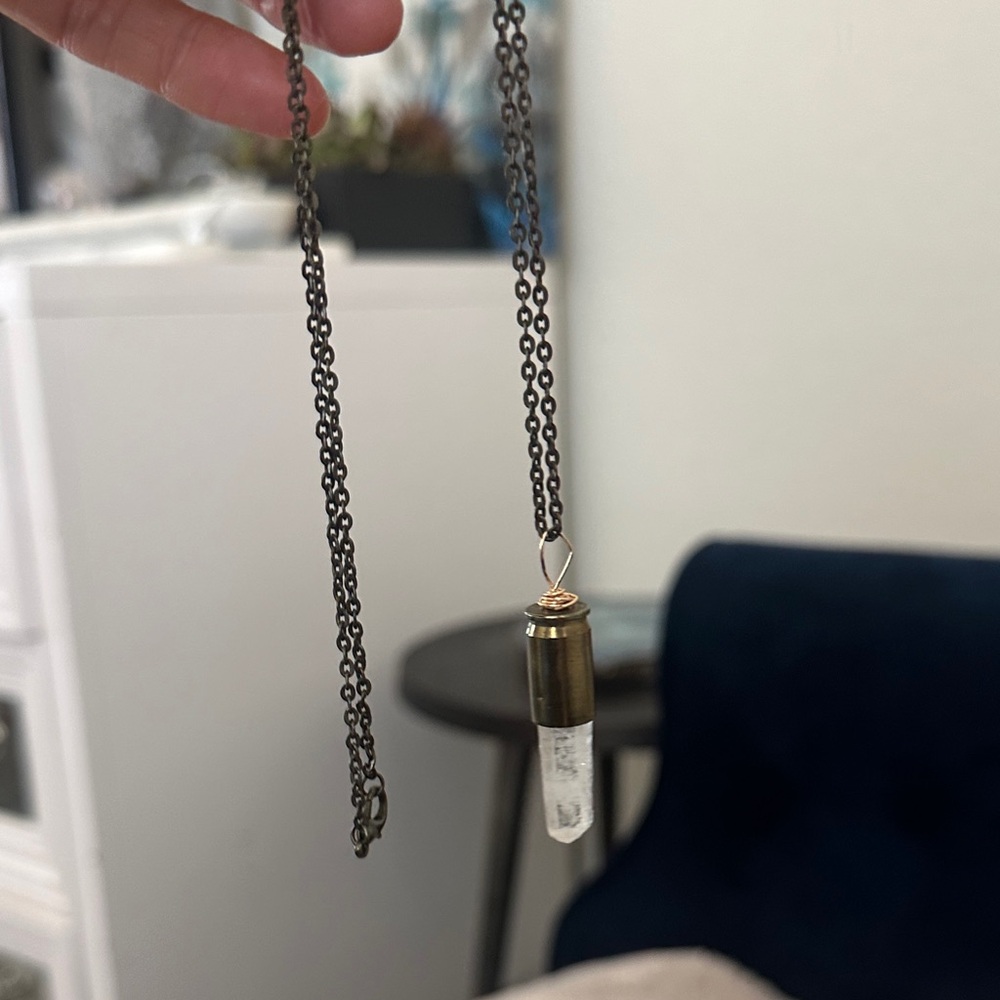 Anthropologie 20” Bronze Chain/Top of White Crystal Pendant Necklace NWOT